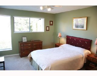 Photo 8: 3026 MAPLEBROOK Place in Coquitlam: Meadow Brook 1/2 Duplex for sale : MLS®# V716673
