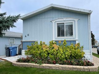 Photo 1: 46 Sandale Drive in Winnipeg: South Glen Residential for sale (2F)  : MLS®# 202125810