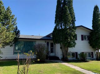 Photo 2: 613 2nd Avenue Northeast in Preeceville: Residential for sale : MLS®# SK856621
