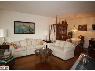 Photo 3: 202 15255 18TH Avenue in Surrey: King George Corridor Condo for sale in "The Courtyards" (South Surrey White Rock)  : MLS®# F1311662
