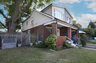 Photo 2: 205 Glebemount Avenue in Toronto: Danforth Village-East York House (2-Storey) for sale (Toronto E03)  : MLS®# E7018074