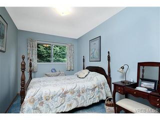 Photo 9: 993 McBriar Ave in VICTORIA: SE Lake Hill House for sale (Saanich East)  : MLS®# 675959