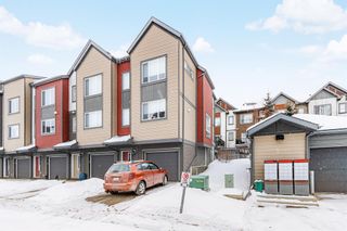 Photo 2: 321 Copperpond Row SE in Calgary: Copperfield Row/Townhouse for sale : MLS®# A2031534