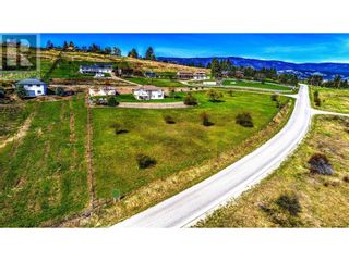 Photo 1: 130 Overlook Place Swan Lake West: Okanagan Shuswap Real Estate Listing: MLS®# 10308929