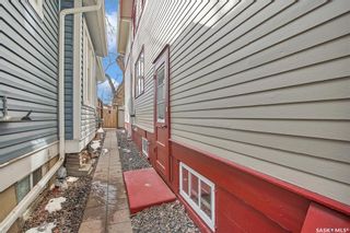 Photo 37: 320 10th Street East in Saskatoon: Nutana Residential for sale : MLS®# SK968553