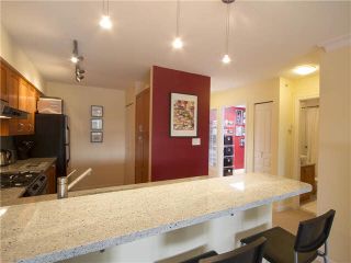 Photo 7: 404 2181 W 12TH Avenue in Vancouver: Kitsilano Condo for sale in "The Carlings" (Vancouver West)  : MLS®# V1111116