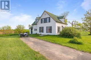 Photo 1: 2202 East Point Road in Souris: House for sale : MLS®# 202312312