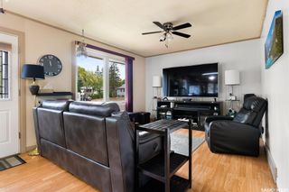 Photo 3: 1411 4th Avenue North in Regina: Churchill Downs Residential for sale : MLS®# SK945321