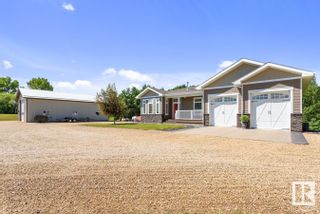 Photo 2: 2 241016 TWP RD 474: Rural Wetaskiwin County House for sale : MLS®# E4377642
