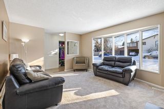 Photo 2: 1456 Berkley Drive NW in Calgary: Beddington Heights Detached for sale : MLS®# A2011390