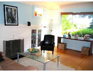 Photo 2: 2619 W 15TH Avenue in Vancouver: Kitsilano House for sale (Vancouver West)  : MLS®# V731893