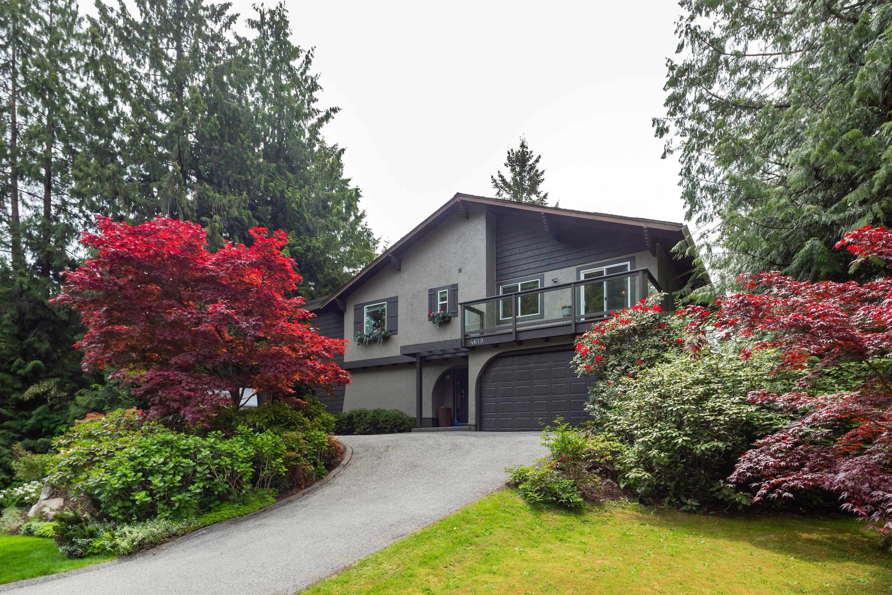 Main Photo: 4619 WOODBURN Road, West Vancouver