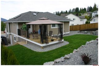 Photo 6: 820 - 17th Street S.E. in Salmon Arm: Laurel Estates House for sale : MLS®# 10009201