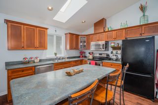Photo 4: 24066 109 Avenue in Maple Ridge: Cottonwood MR House for sale : MLS®# R2780870