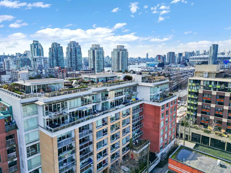 FEATURED LISTING: 806 - 221 UNION Street Vancouver