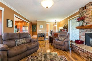 Photo 3: 3001 SURF CRESCENT in Coquitlam: Ranch Park House for sale : MLS®# R2110585