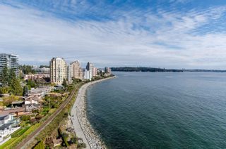 Photo 2: 1505 150 24TH Street in West Vancouver: Dundarave Condo for sale in "The Seastrand" : MLS®# R2869385