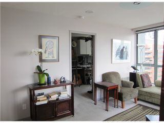 Photo 4: # 1807 1188 HOWE ST in Vancouver: Downtown VW Condo for sale in "1188 HOWE" (Vancouver West)  : MLS®# V937383