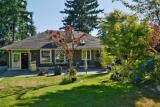 Main Photo: 1222 Gower Point Road in Gibsons: House for sale : MLS®# V10022084