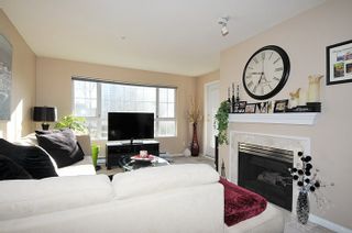 Photo 6: 212 2970 PRINCESS Crescent in Coquitlam: Canyon Springs Condo for sale in "THE MONTCLAIRE" : MLS®# R2135422