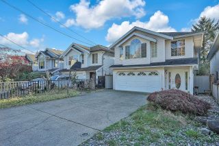 Photo 2: 1650 FRASER Avenue in Port Coquitlam: Glenwood PQ House for sale : MLS®# R2828038