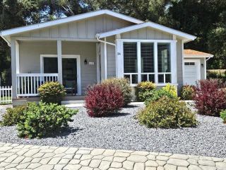 Main Photo: Manufactured Home for sale : 2 bedrooms : 8975 Lawrence Welk Drive #36 in Escondido