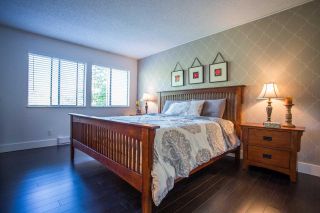 Photo 12: 5757 MAYVIEW Circle in Burnaby: Burnaby Lake Townhouse for sale (Burnaby South)  : MLS®# R2008850