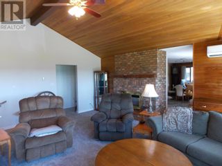 Photo 4: 64 LIKELY ROAD in 150 Mile House: House for sale : MLS®# R2774385