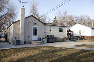 Photo 2: 134 Horton Avenue West in Winnipeg: West Transcona Residential for sale (3L)  : MLS®# 202107954