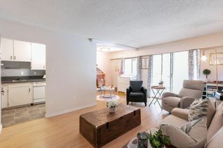 Photo 2: 204 1930 W 3RD Avenue in Vancouver: Kitsilano Condo for sale in "The Westview" (Vancouver West)  : MLS®# R2722917