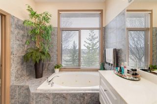 Photo 14: 34 Elveden Drive SW in Calgary: Springbank Hill Detached for sale : MLS®# A2121297