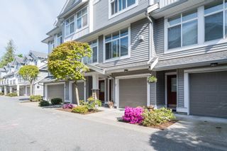 Photo 2: 17 20449 66 Avenue in Langley: Willoughby Heights Townhouse for sale in "NATURE'S LANDING" : MLS®# R2163715