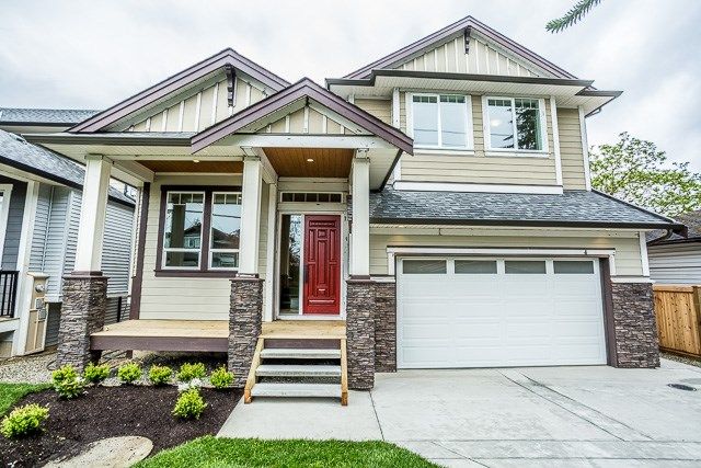 Beautiful new home by Westack Dev Ltd in the heart of West Maple Ridge. Walking distance to Westview high, and Glenwood Elementary. Minutes to Golden Ears Way