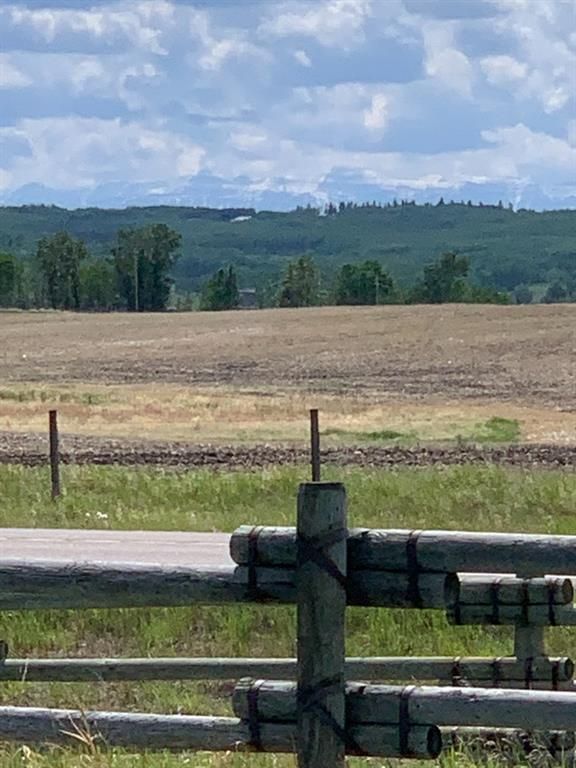 Photo 2: Photos: 62 ac Corner of Hwy 552 306 Ave West (Strathcona  School/Polo Club): Rural Foothills County Residential Land for sale : MLS®# A1227910