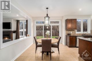 Photo 11: 334 ABBEYDALE CIRCLE in Ottawa: House for sale : MLS®# 1387777