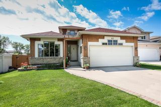 Photo 1: 83 Fleetwood Road in Winnipeg: Whyte Ridge Residential for sale (1P)  : MLS®# 202217553