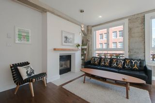 Photo 4: 209 1216 HOMER Street in Vancouver: Yaletown Condo for sale in "THE MURCHIES BUILDING" (Vancouver West)  : MLS®# R2003084