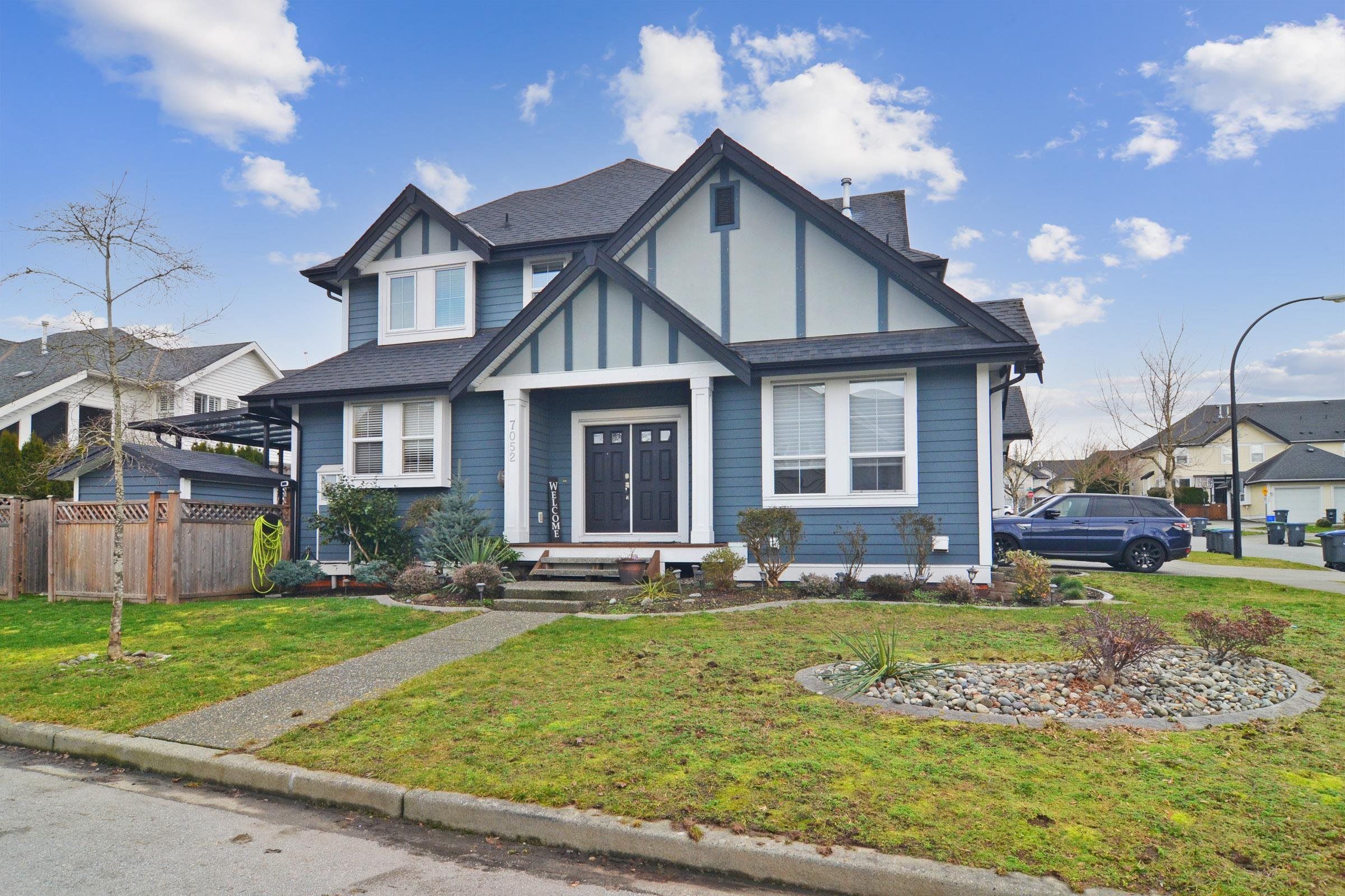 Main Photo: 7052 179 Street in Surrey: Cloverdale BC House for sale (Cloverdale)  : MLS®# R2645142