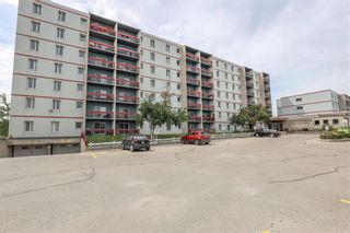 Photo 38: 109 35 Valhalla Drive in Winnipeg: North Kildonan Condominium for sale (3G)  : MLS®# 202330435