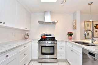 Photo 8: 402 2741 E HASTINGS Street in Vancouver: Hastings Sunrise Condo for sale in "Riviera" (Vancouver East)  : MLS®# R2374712