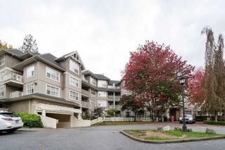 Photo 4: 202 960 LYNN VALLEY Road in North Vancouver: Lynn Valley Condo for sale in "Balmoral House" : MLS®# R2888269