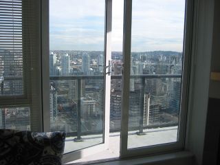 Photo 8: 3107 1068 HORNBY Street in Vancouver: Downtown VW Condo for sale in "CANADIAN AT WALL CTR" (Vancouver West)  : MLS®# R2447152