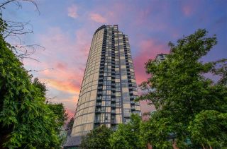 Photo 3: 3201 1199 SEYMOUR Street in Vancouver: Downtown VW Condo for sale in "BRAVA" (Vancouver West)  : MLS®# R2462993