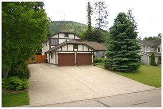 Photo 1: 1870 Southeast 18 Avenue in Salmon Arm: Richmond Hill House for sale : MLS®# 10066522