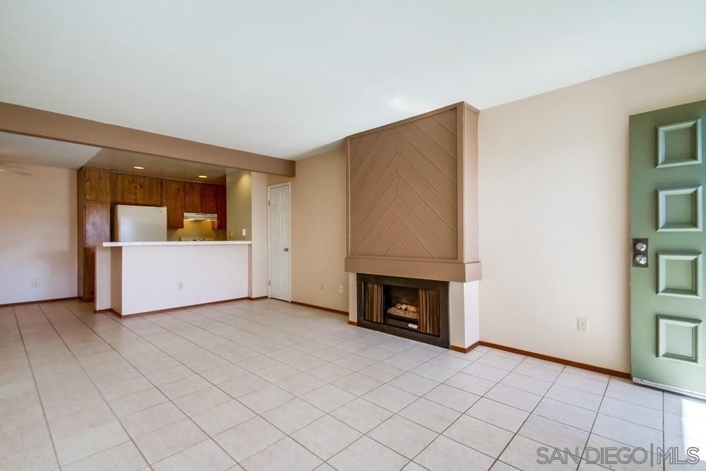 Main Photo: SERRA MESA Condo for sale : 2 bedrooms : 9229 Village Glen Dr #136 in San Diego