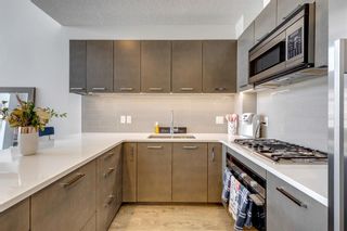 Photo 3: 403 323 20 Avenue SW in Calgary: Mission Apartment for sale : MLS®# A2035118