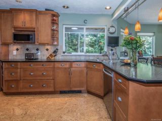 Photo 5: 2379 DAMASCUS ROAD in SHAWNIGAN LAKE: ML Shawnigan House for sale (Zone 3 - Duncan)  : MLS®# 733559