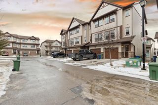 Photo 1: 109 28 Heritage Drive: Cochrane Row/Townhouse for sale : MLS®# A2021161