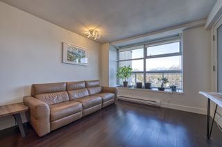 Photo 5: 304 4375 W 10TH Avenue in Vancouver: Point Grey Condo for sale in "THE VARSITY" (Vancouver West)  : MLS®# R2760839