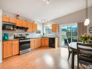 Photo 9: 227 HOLLINGER Close in Edmonton: Zone 35 House for sale : MLS®# E4387934